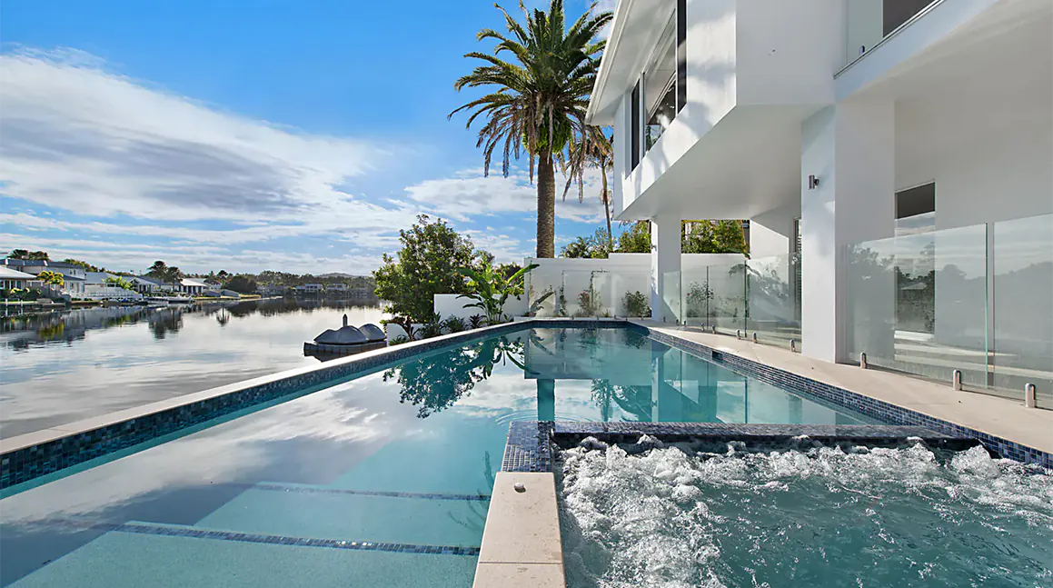 concrete-pool-builder-brisbane-qld