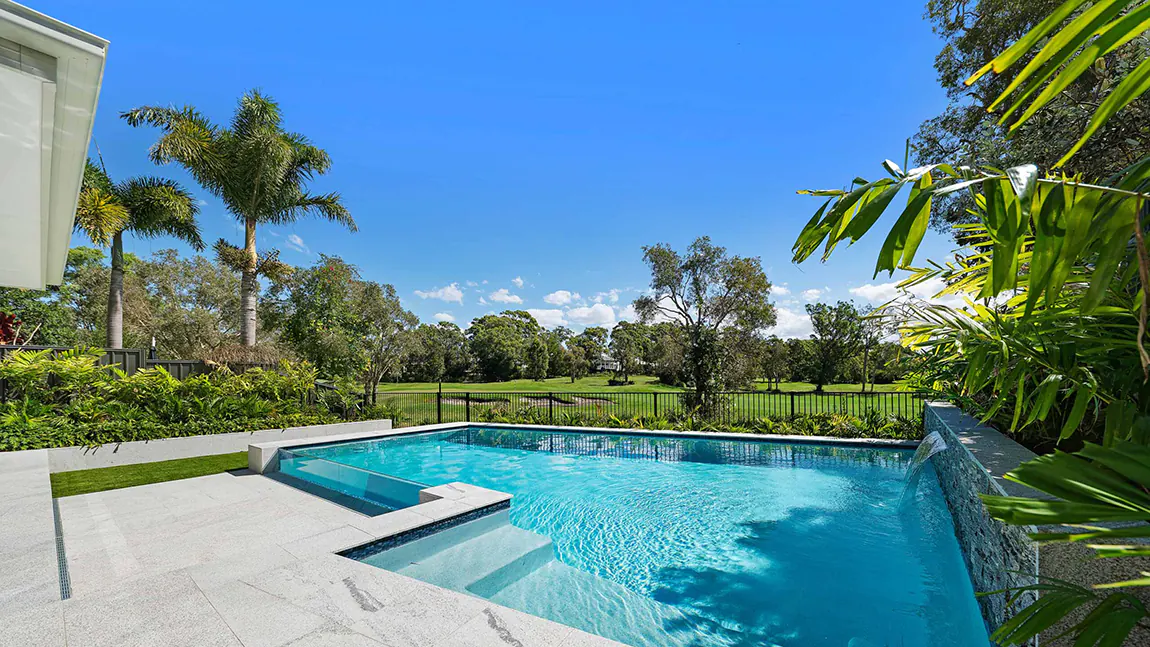 concrete-pool-builder-brisbane-queensland
