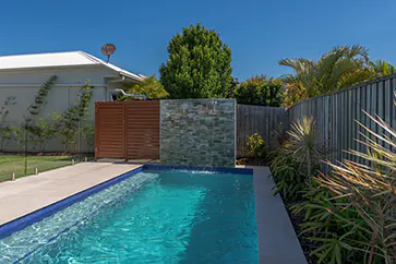 pool-builder-brisbane pool-builder-brisbane