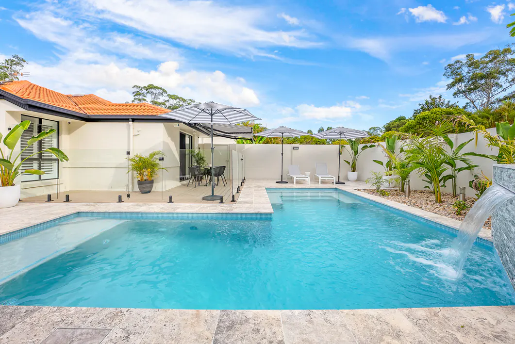 pool builder sunshine coast