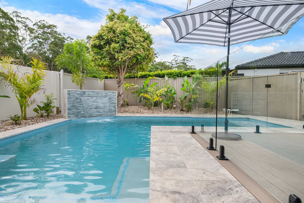 pool builder sunshine coast