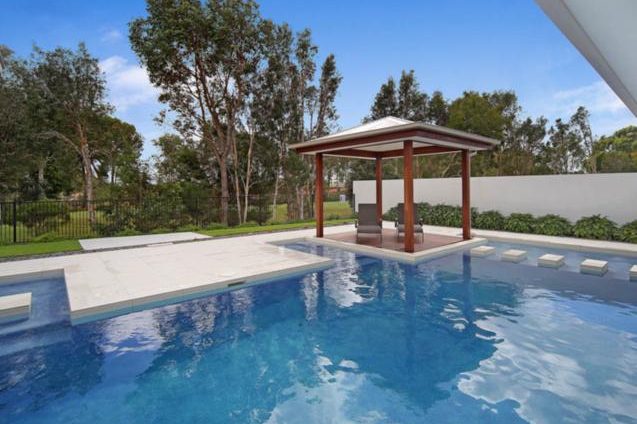 Salt vs Chlorine Pools Costs Health Benefits (and Concerns)